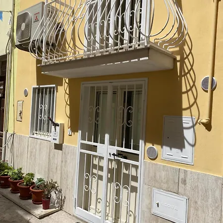 Apartment Little